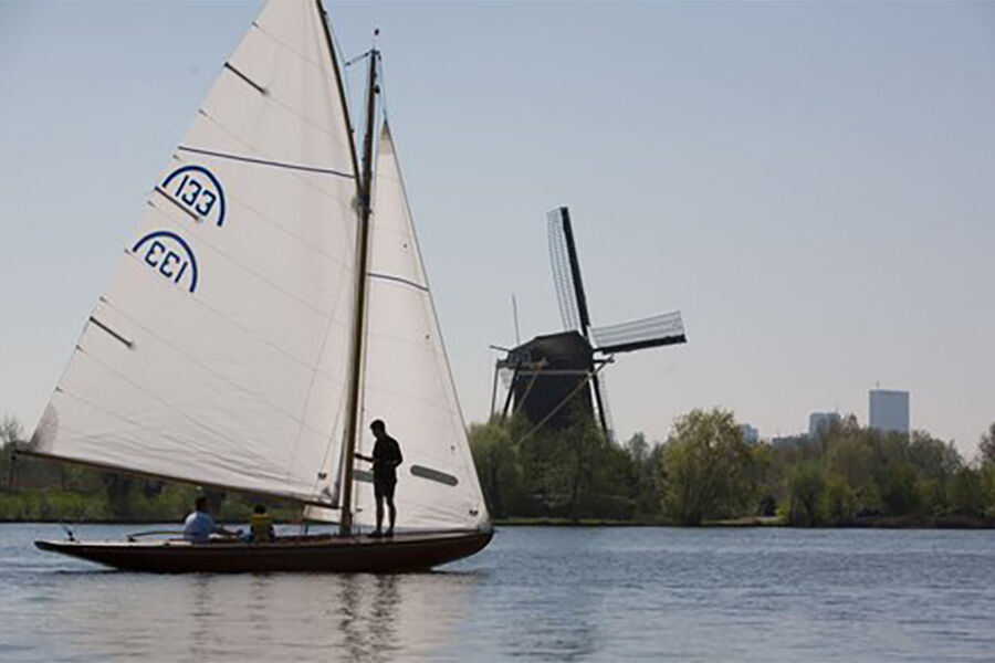 Aan de over van de Rotte