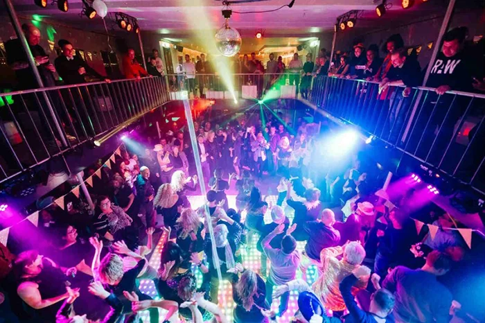 Feest op de boot Haarlem